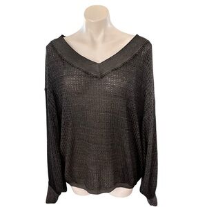 Free People We The Free Southside Gray V-Neck Ling Sleeve Thermal Top Size L